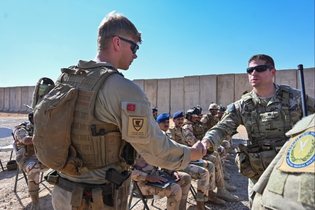 TF Redleg and Iraqi Soldiers Conduct Artillery Training