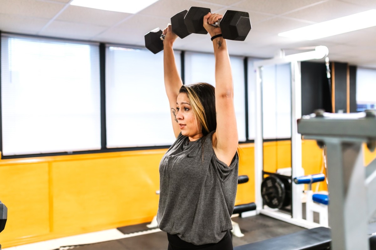 Reach goals and get fit with the Armed Forces Wellness Center Article