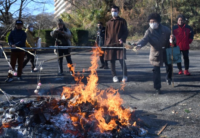 Camp Zama strengthens ties with neighboring city by joining Japanese New Year’s ceremony