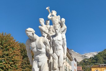 Darby Day Trip: Carrara