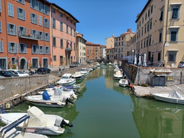 Darby Day Trip: Livorno Boat Tours