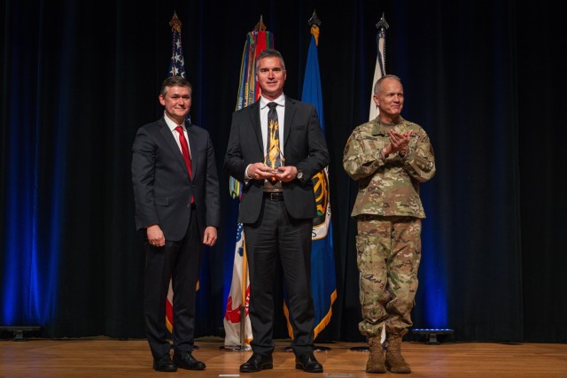RTC engineer honored at Pentagon