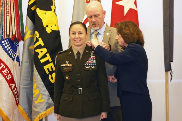 Commandant Lori L. Robinson promoted to major general during ceremony ...