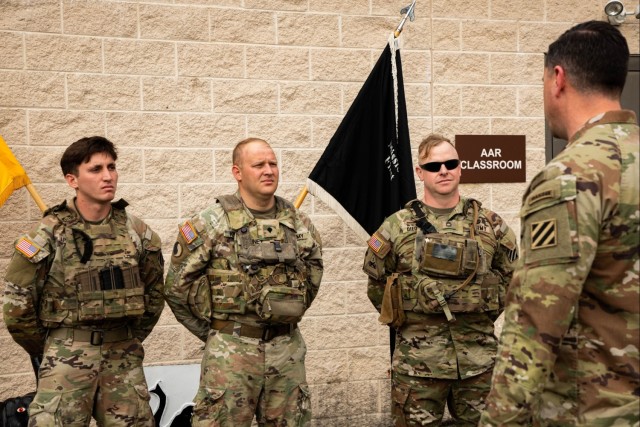 3rd ID Soldiers Put Out a Fire