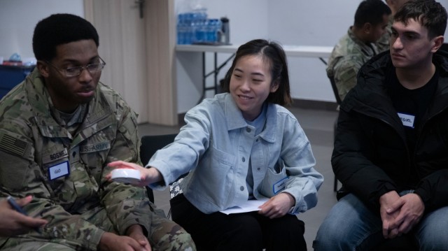 Ready and Resilient: 254th COSCT Support Fort Bliss Soldiers Combat Operational Stress