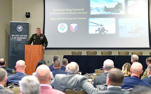 AMCOM commander discusses supply chain resiliency partnerships during aviation summit