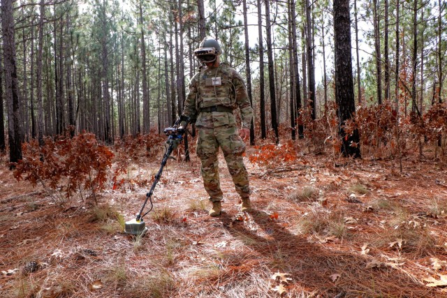 U.S. Army DEVCOM C5ISR Center personnel demonstrate their technologies during Sandhills Project at Fort Liberty, North Carolina, in December 2023.