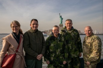New York National Guard hosts Swedish delegation in NYC