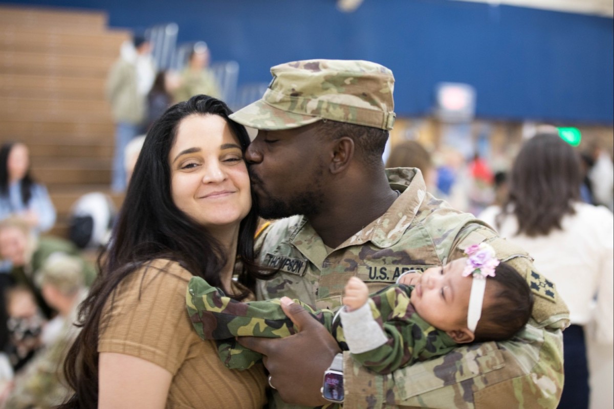 2SBCT Welcome Home and Uncasing Ceremony | Article | The United States Army