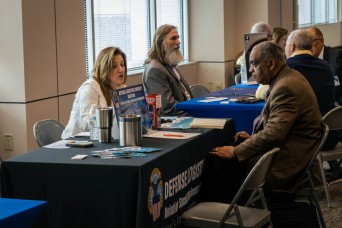 Redstone industry event connects small businesses with prime contractors