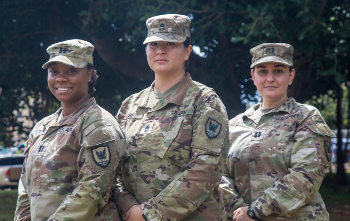 Saluting Women’s Service: Honoring Women History Month | Article | The ...