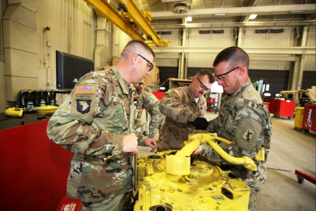 Soldiers build leadership, repairer skills in Construction Equipment Repairer ALC at Fort McCoy