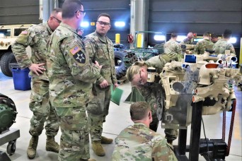 Current, past 91L students describe Fort McCoy RTS-Maintenance training excellence