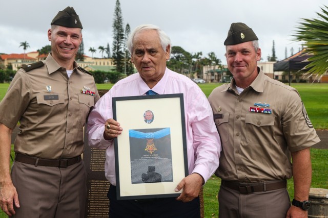 Giving honor to Medal of Honor Recipient Spc. 5 Dwight W. Birdwell