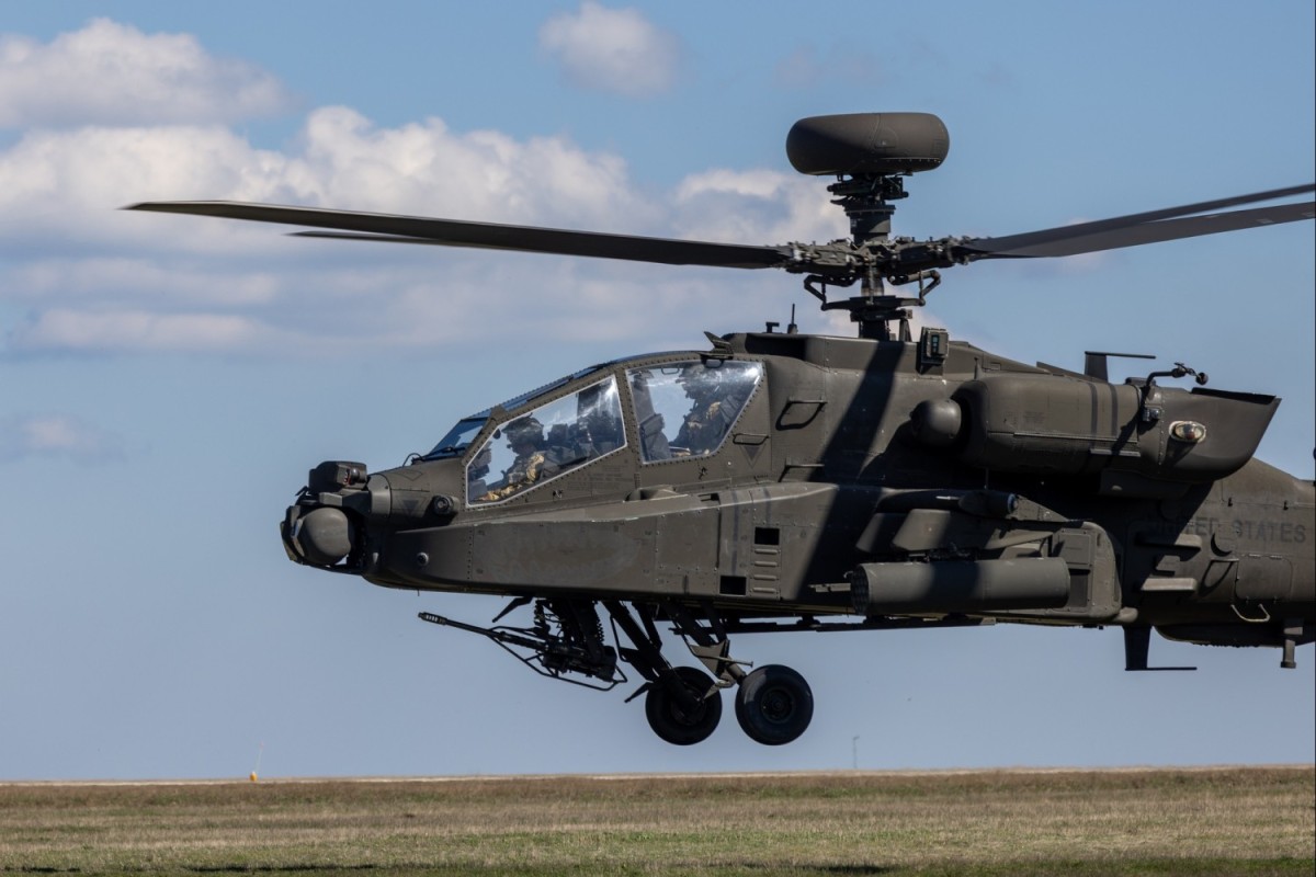 Best Job in the US Army - 152E Apache Helicopter Pilot | Article | The  United States Army