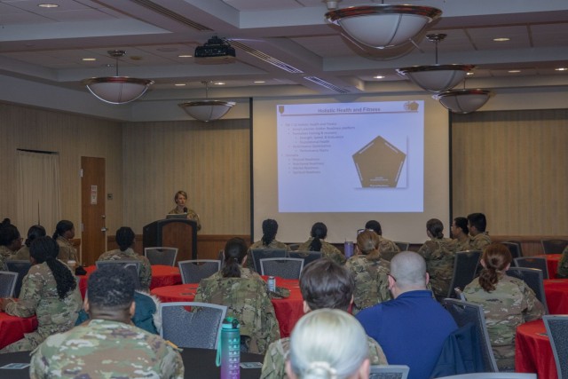 The 1st Infantry Division Holistic Health and Fitness team hosted a Women’s Health Seminar and Women’s History Month Celebration, focusing on performance optimization and injury prevention for the female Soldier, at Riley’s Community Center, March 26. This event provided an opportunity for leaders to enhance their knowledge of the unique physical demands and considerations of the female Soldier. 