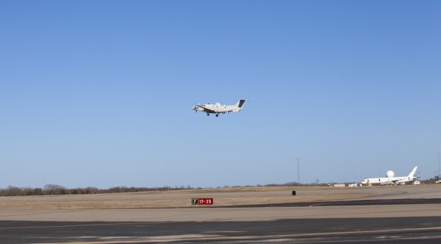 U.S. delivers first of three ISR aircraft to Canadian government