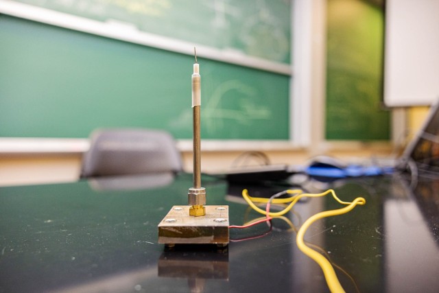 The PLASMA team&#39;s laboratory Langmuir Probe. Photo by Jorge Garcia/ USMA PAO.