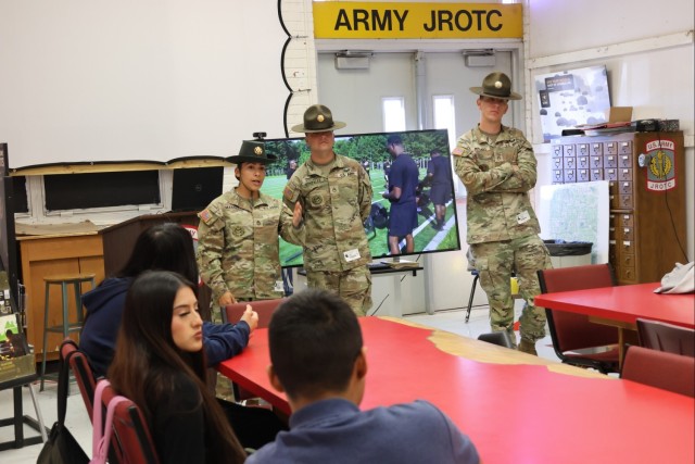 Drill Sergeants speak to WFHS JROTC Cadets