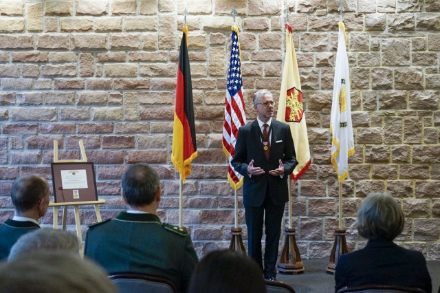 Award ceremony - Gunther Brinkmann, former Senior Director at the German Federal Forestry Agency