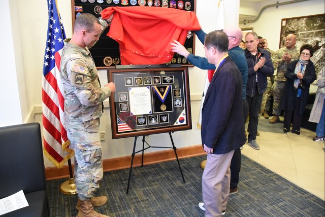 Air traffic controller at Humphreys recognized with Order of Saint Michael