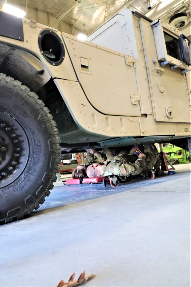 New Army wheeled vehicle mechanics gain specialty skills in Fort McCoy RTS-Maintenance course