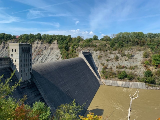 Mount Morris Dam tour