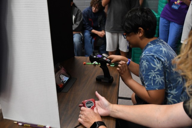 Students at Woodard Jr. High School’s had the opportunity to learn about science, technology, engineering, and mathematics also known as STEM from members of Yuma Proving Ground’s workforce and other local organizations and businesses. The school hosted a STEM Day for nearly 600 students.