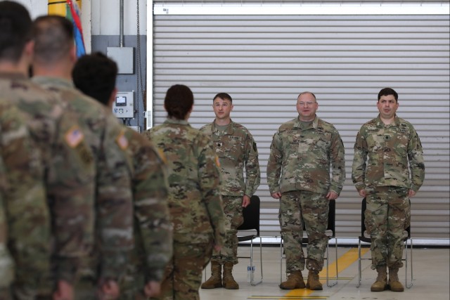 The 321st MI BN Changes Command