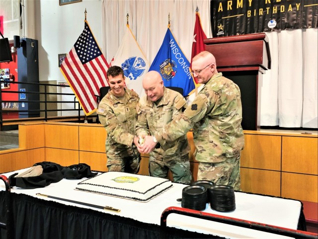 Fort McCoy celebrates Army Reserve’s 116th birthday with special celebration