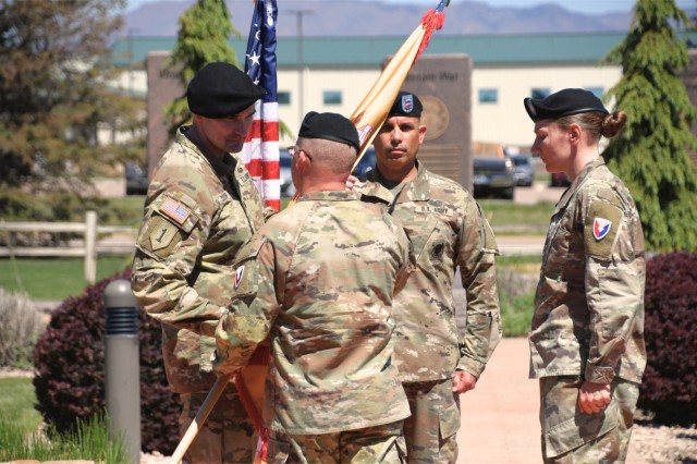 918th welcomes new commander | Article | The United States Army