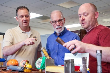 Bioweapons Field Guide for Recovered Munitions to Fill Knowledge