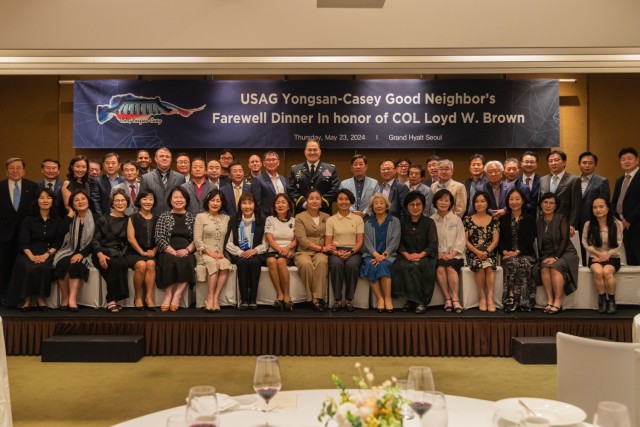 The People to People (PTP) New Seoul Chapter, PTP Dongducheon Chapter, Korea Foreigners Friendship Cultural Society (KFFCS), Good Neighbor in Uijeongbu (GNU) and K-16 Good Neighbors host a farewell dinner for  U.S. Army Col. Loyd Brown, the U.S....