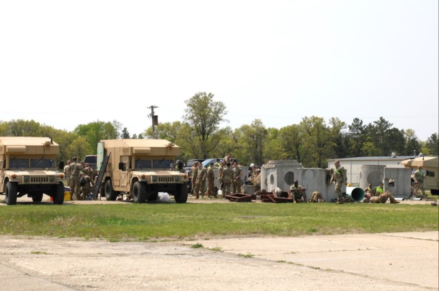 32nd Infantry Brigade Combat Team Soldiers complete ‘largest rail movement with civilian linehaul Wisconsin National Guard has ever done’