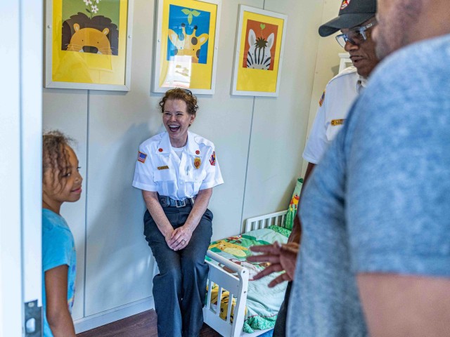 Members of the Fort Knox Directorate of Emergency Services advise residents on summer safety during the 2024 Summer Safety Expo held at Fort Knox, Kentucky June 8. The expo included tips on traffic, fire and conservation safety as well as multiple...