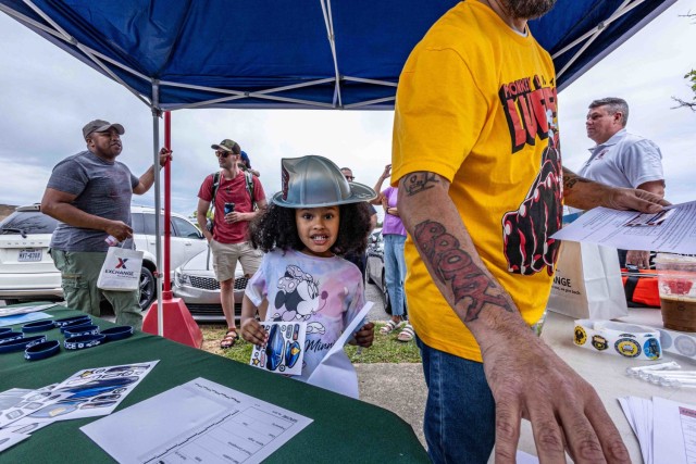 Members of the Fort Knox Directorate of Emergency Services advise residents on summer safety during the 2024 Summer Safety Expo held at Fort Knox, Kentucky June 8. The expo included tips on traffic, fire and conservation safety as well as multiple...