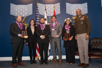Army Presents Community Partnership Award to CID and Hawaii's Crime Against Children Task Force