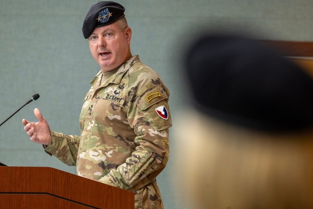 Trailblazing Williams takes USAFMCOM baton | Article | The United ...