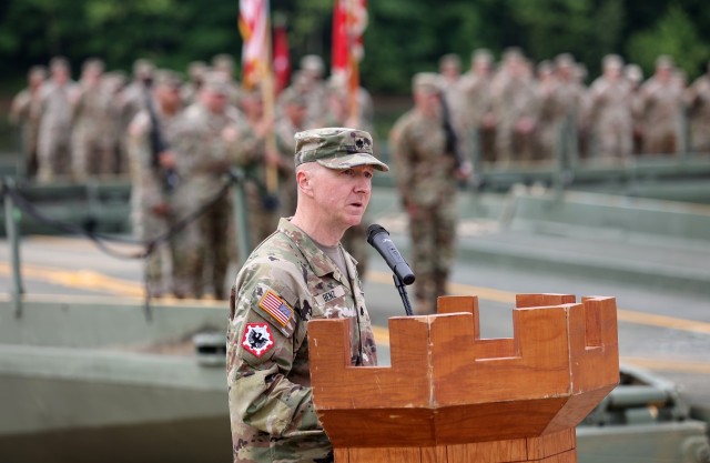 19th Engineers conduct change of command on Tobacco Leaf Lake bridging platform