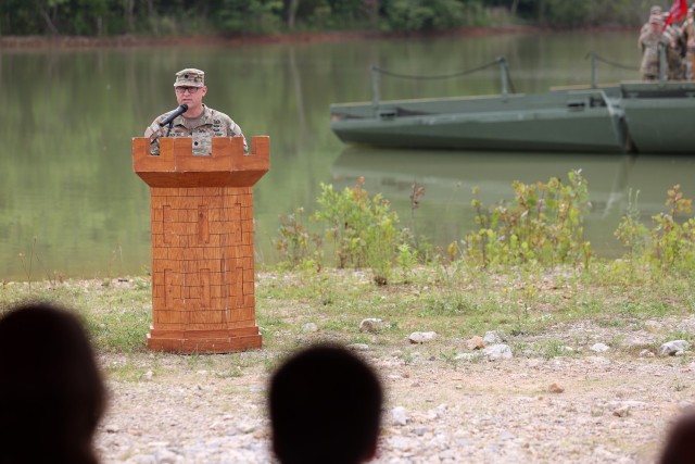 19th Engineers conduct change of command on Tobacco Leaf Lake bridging platform