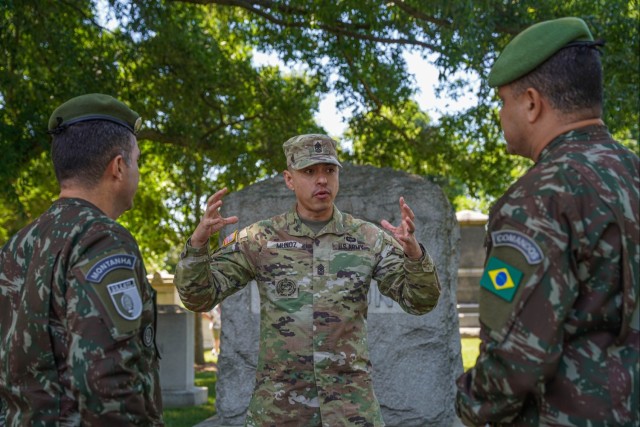 Brazil, U.S. Army public affairs leaders sharpen bilateral communication capabilities