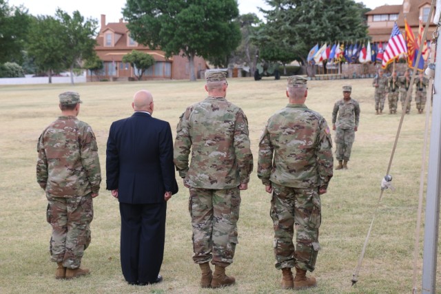 Garrison welcomes new commander