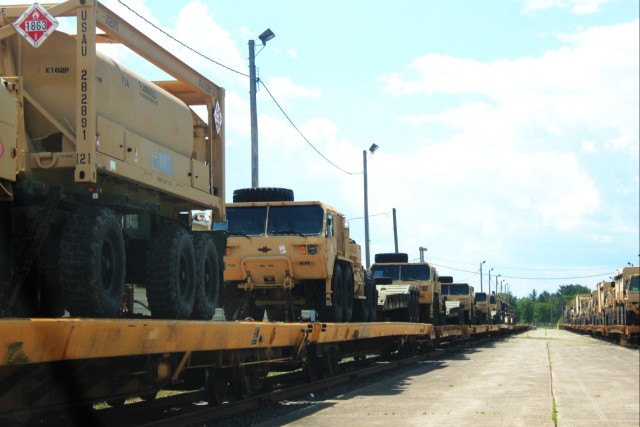 32nd Infantry Brigade Combat Team Soldiers complete ‘largest rail movement with civilian linehaul Wisconsin National Guard has ever done’
