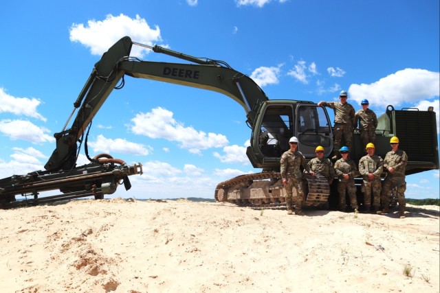 Demo time: Wisconsin Guard’s 106th Engineers conduct quarry blasts supporting Fort McCoy project