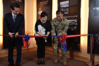 19th ESC
Whitcomb Conference Room
Ribbon-Cutting Ceremony