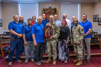 Fort Knox Garrison leaders recognize Hardin County Water for 2023 award contributions