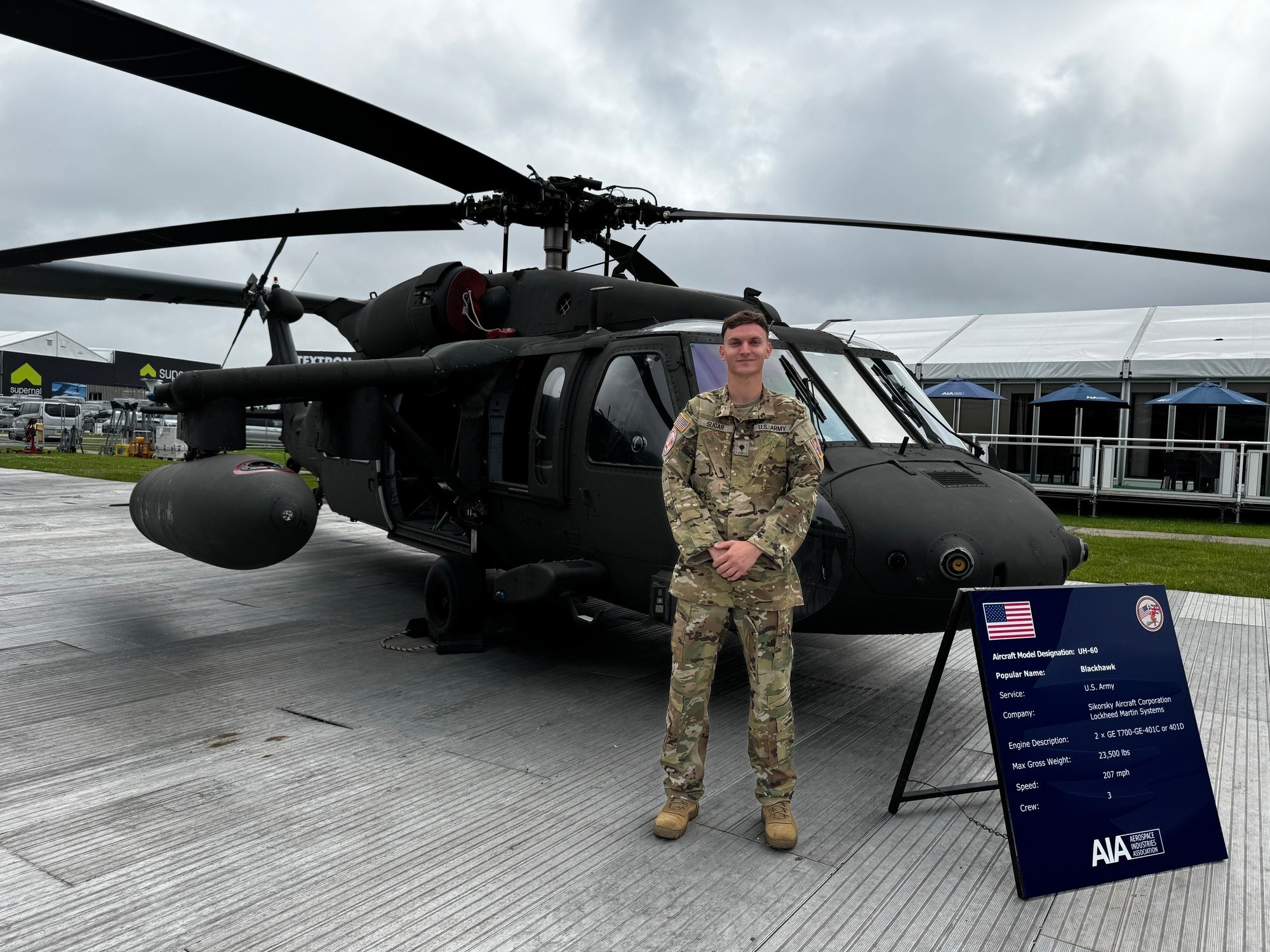 The 12th Combat Aviation Brigade Takes Part in the Farnborough ...