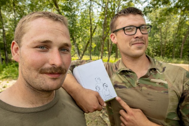 Iowa Soldiers pose for a photo