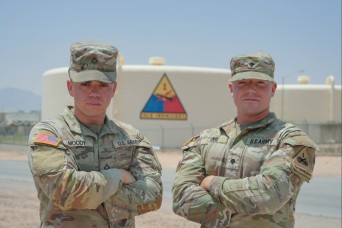 Fort Bliss Soldiers Save Life in Traffic Accident