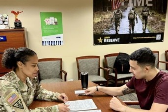 Muster events provide opportunity for Soldiers to learn about Army Reserve benefits